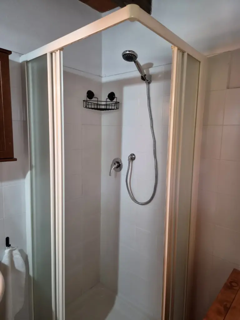 Badkamer van Appartement Terra bij Borgo Vista Serena