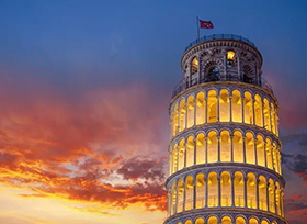 De scheve Toren van Pisa in Italië