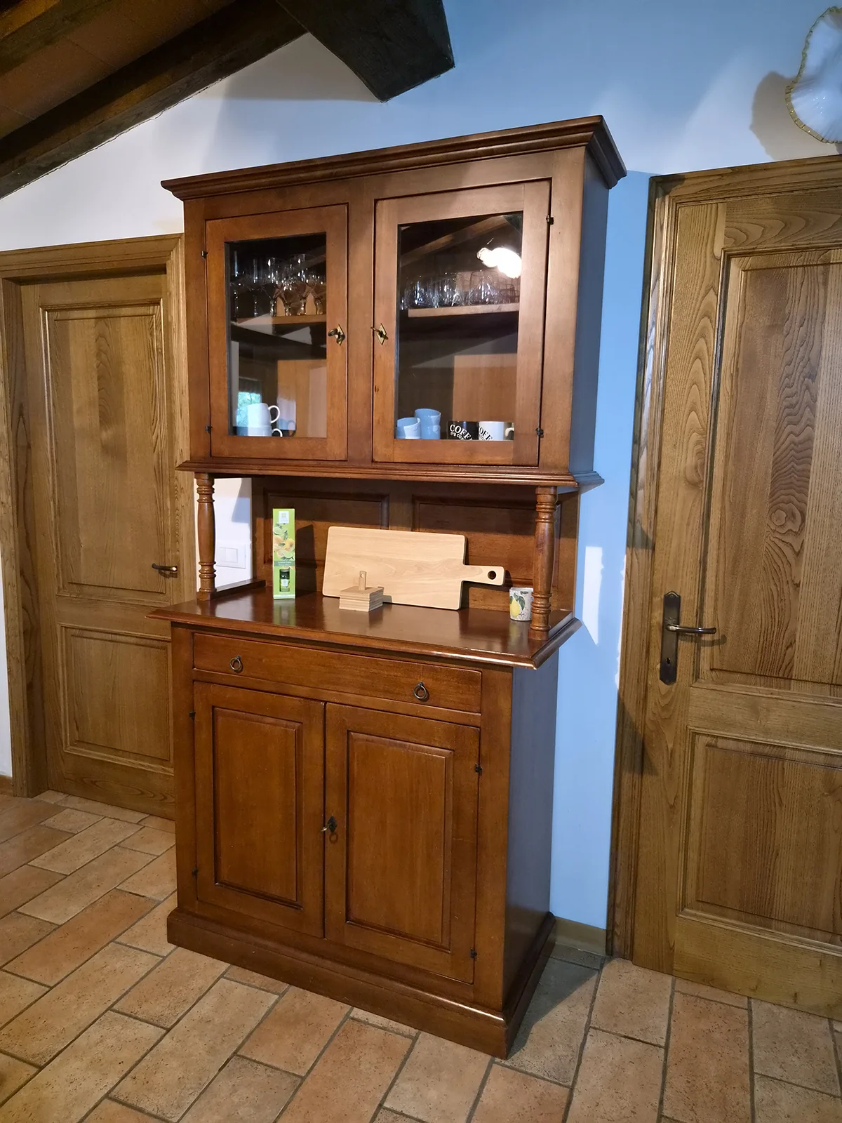 Rustieke inrichting in appartement in Toscane