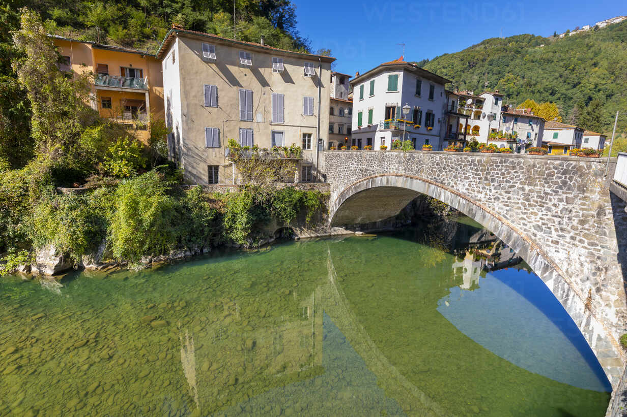 Wandelen rond Serraglio bij Borgo Vista Serena